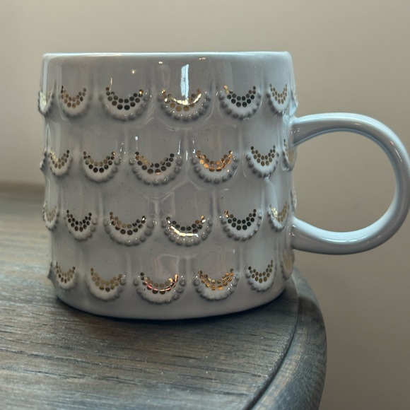 Starbucks Anniversary 2016 White Ceramic Mug with Gold mermaid scales EUC 10oz - Picture 3 of 5